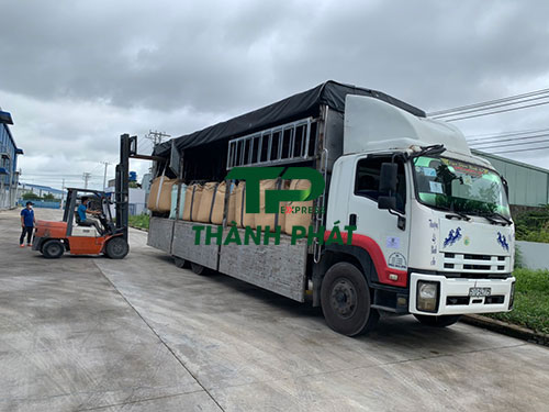 Dịch vụ vận chuyển hàng hóa | Công ty Vận Tải Thành Phát