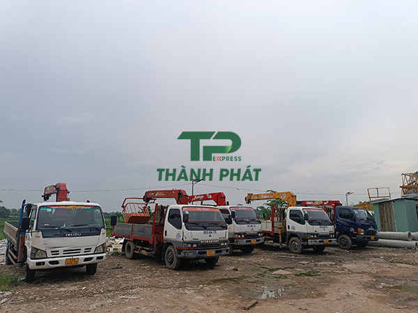 Cho Thuê Xe Cẩu Huyện Tân Phú | Uy Tín #1 Đồng Nai